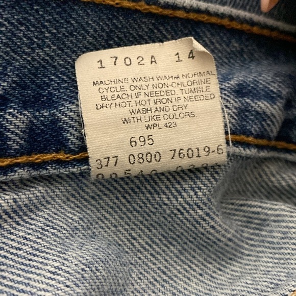 Vintage Levis 540 relaxed jeans - Picture 7 of 8